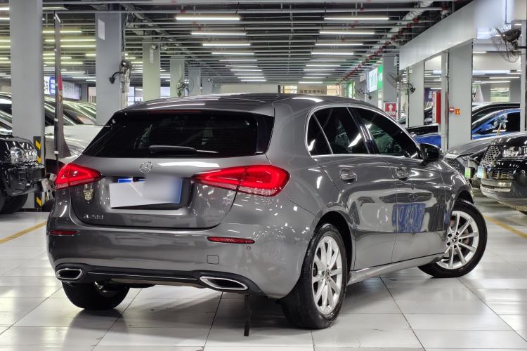 Used Mercedes-Benz A-Class 2019 A 200 Fashion Model Exterior 5