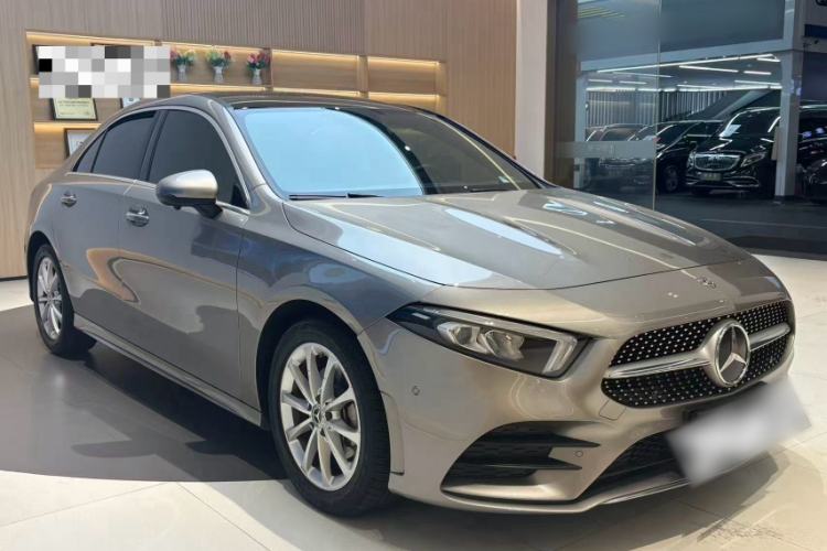 Used Mercedes-Benz A-Class 2019 Restyled A 200 L Sport Sedan Exterior 6