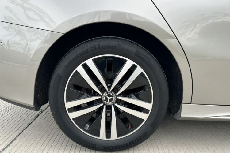 Used Mercedes-Benz A-Class 2019 Restyled A 180 L Sport Sedan Exterior 6