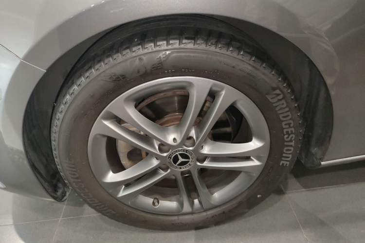 Used Mercedes-Benz A-Class 2019 A 200 Dynamic Edition Exterior 7