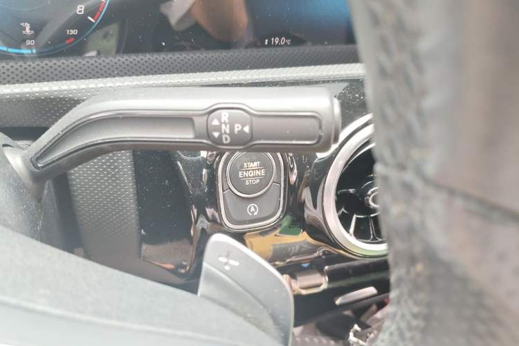 Used Mercedes-Benz A-Class 2019 Restyled A 200 L Sport Sedan Gear Lever