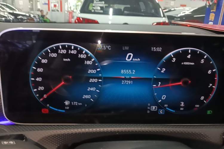 Used Mercedes-Benz A-Class 2019 A 200 Dynamic Edition Instrument Cluster