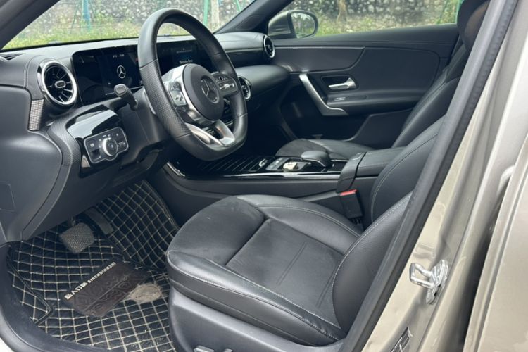 Used Mercedes-Benz A-Class 2019 Restyled A 180 L Sport Sedan Interior 1