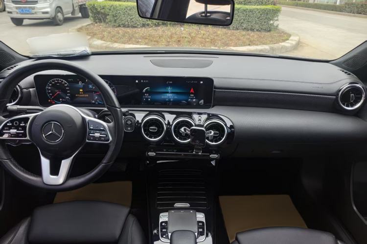Used Mercedes-Benz A-Class 2019 A 200 L Interior 4