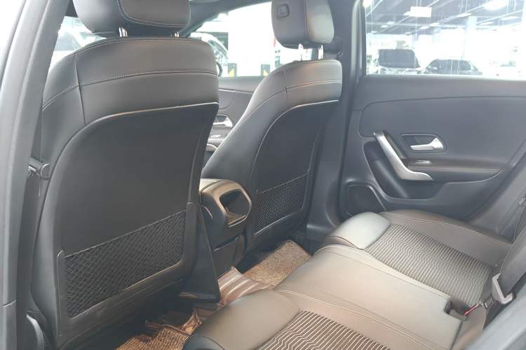 Used Mercedes-Benz A-Class 2019 A 200 Fashion Model Interior 7