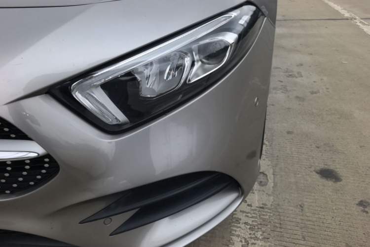 Used Mercedes-Benz A-Class 2019 A 200 L Sport Sedan Left Front Headlight
