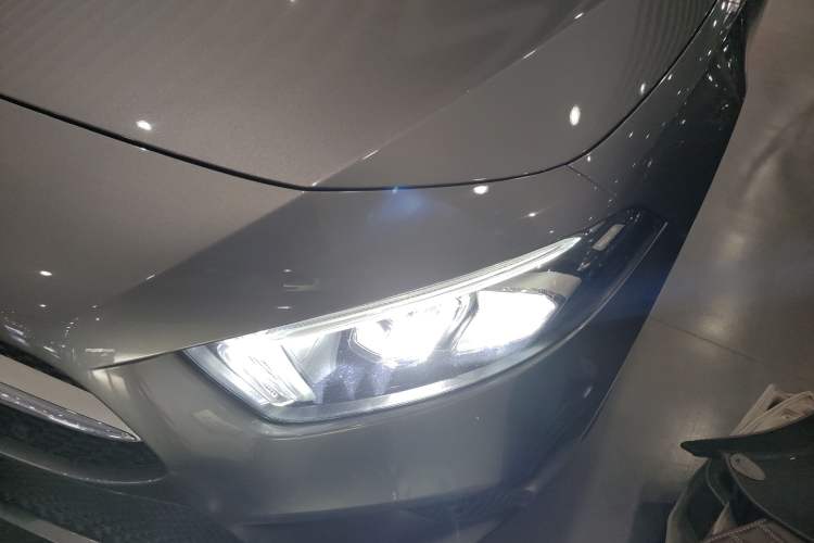 Used Mercedes-Benz A-Class 2019 A 200 Dynamic Edition Left Front Headlight