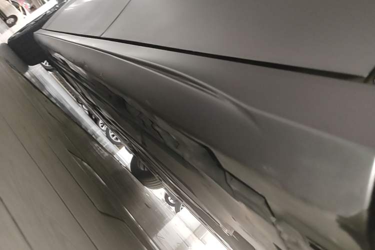 Used Mercedes-Benz A-Class 2019 A 200 L Sport Sedan Left Side Sill