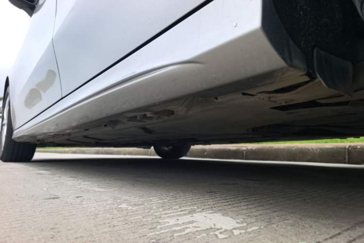 Used Mercedes-Benz A-Class 2019 A 200 L Sport Sedan Left Side Sill