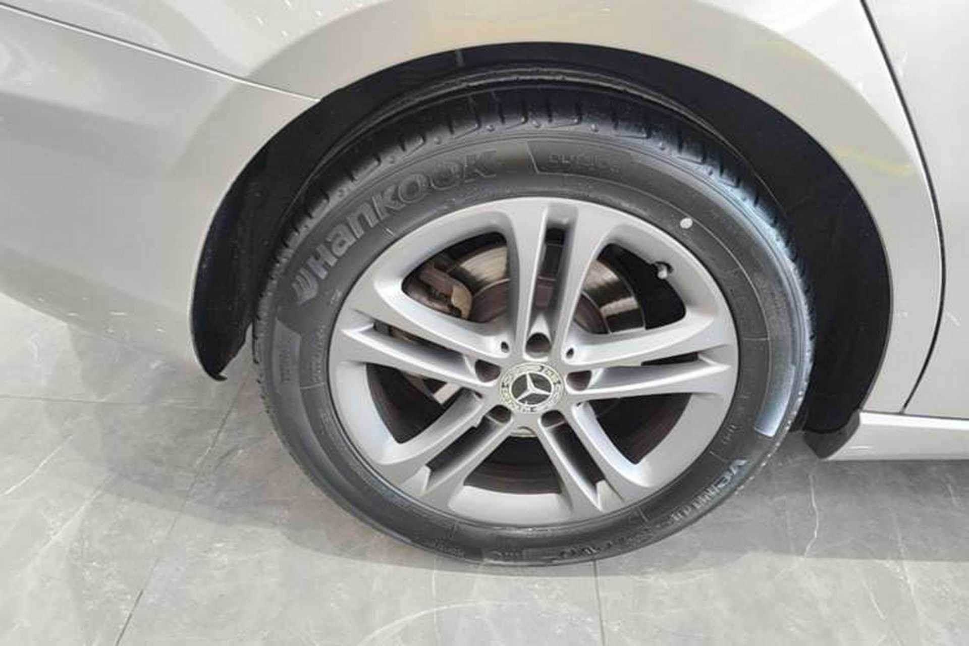 Used Mercedes-Benz A-Class 2019 Revised A 200 L Right Rear Wheel Hub