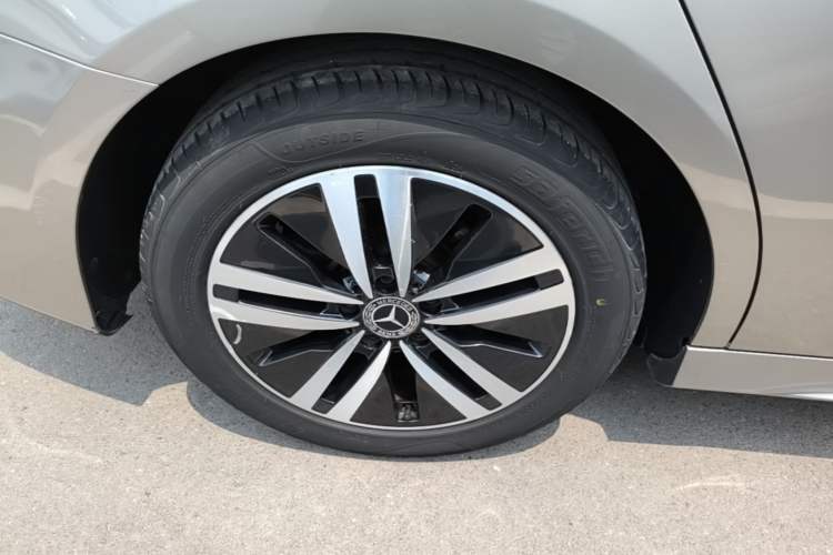 Used Mercedes-Benz A-Class 2019 A 180 L Sport Sedan Right Rear Wheel Hub