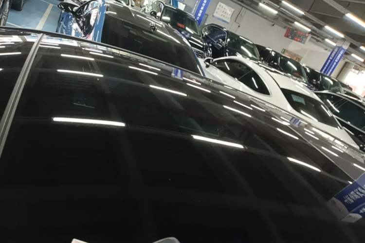 Used Mercedes-Benz A-Class 2019 A 200 Dynamic Edition Roof