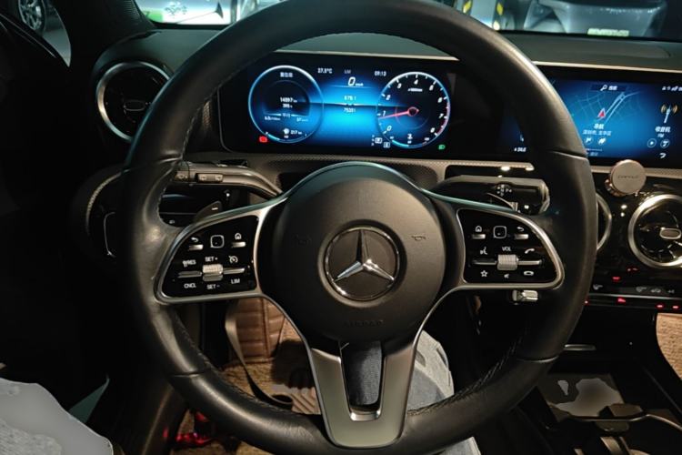 Used Mercedes-Benz A-Class 2019 A 200 Fashion Model Steering Wheel