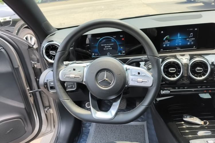 Used Mercedes-Benz A-Class 2019 A 180 L Sport Sedan Steering Wheel