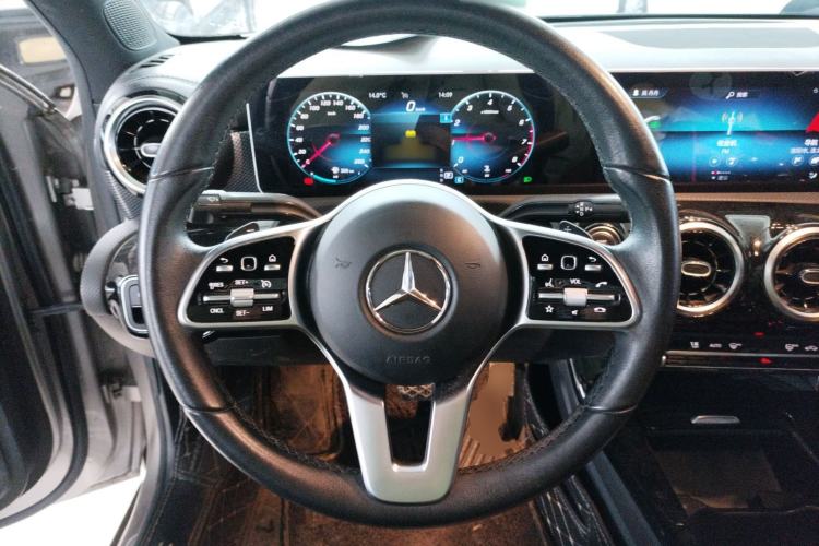 Used Mercedes-Benz A-Class 2019 A 200 L Steering Wheel