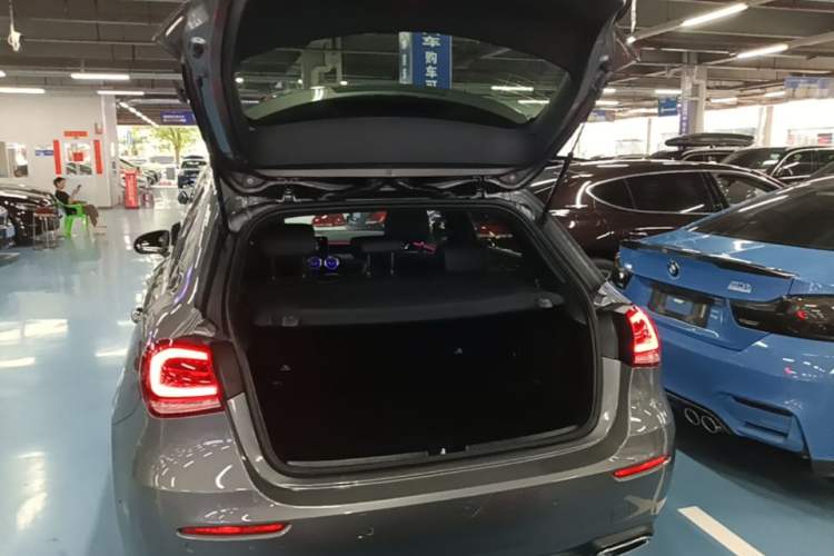 Used Mercedes-Benz A-Class 2019 A 200 Dynamic Edition Trunk