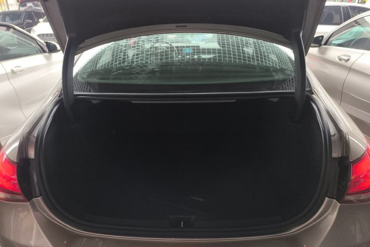 Used Mercedes-Benz A-Class 2019 A 180 L Trunk