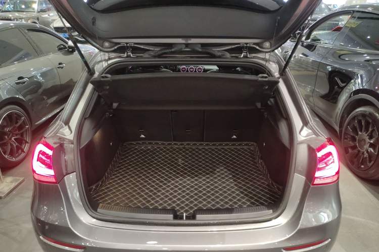 Used Mercedes-Benz A-Class 2019 A 200 Dynamic Edition Trunk