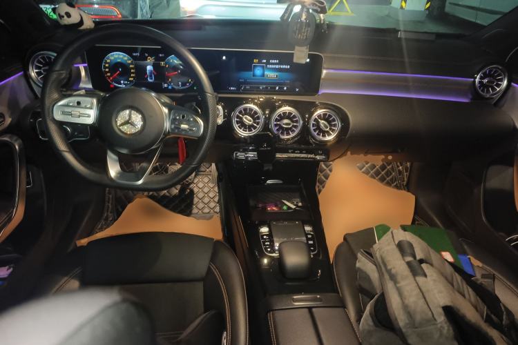 Used Mercedes-Benz A-Class 2019 A 200 L Sport Sedan First Edition Special Edition Center Console