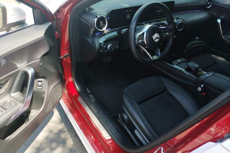 Used Mercedes-Benz A-Class 2019 Restyled A 180 L Sport Sedan Driver Seat