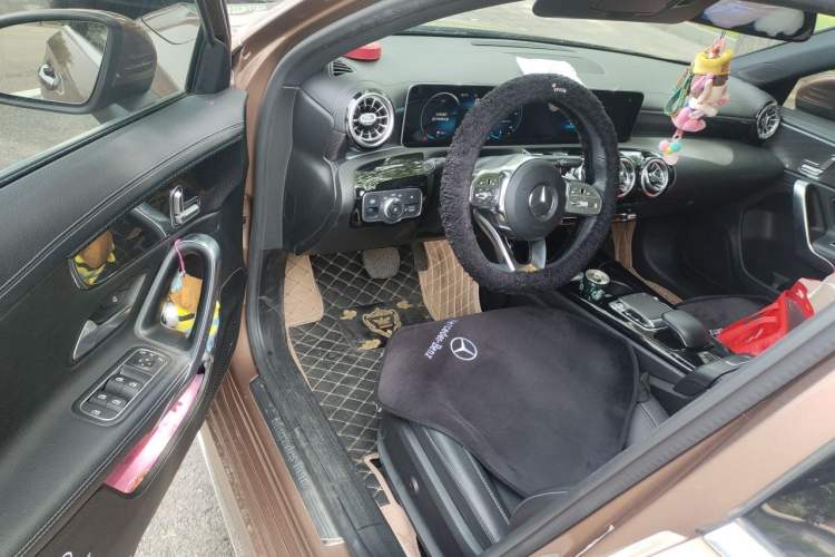 Used Mercedes-Benz A-Class 2019 Restyled A 200 L Sport Sedan Driver Seat