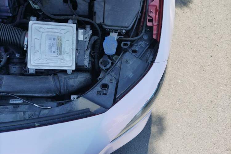 Used Mercedes-Benz A-Class 2019 Restyled A 180 L Sport Sedan Engine Bay Left