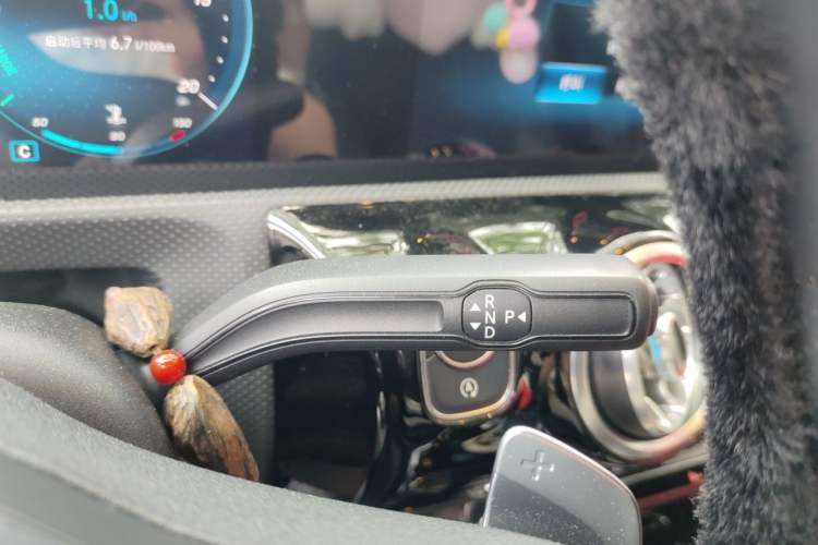 Used Mercedes-Benz A-Class 2019 Restyled A 200 L Sport Sedan Gear Lever