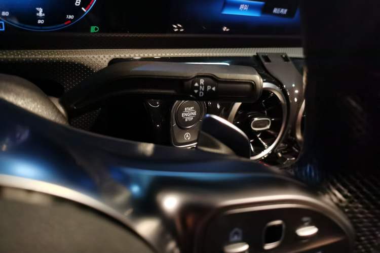 Used Mercedes-Benz A-Class 2019 A 200 L Sport Sedan Gear Lever