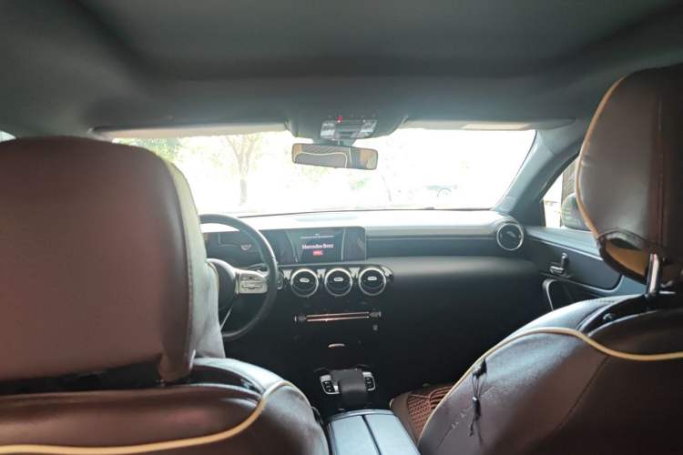 Used Mercedes-Benz A-Class 2019 A 200 L Sport Sedan Headliner