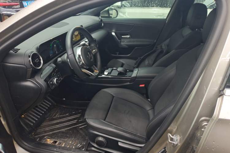 Used Mercedes-Benz A-Class 2019 A 180 L Sport Sedan Left Front Seat