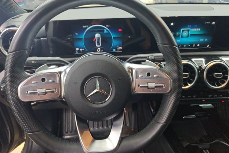 Used Mercedes-Benz A-Class 2019 A 180 L Sport Sedan Steering Wheel