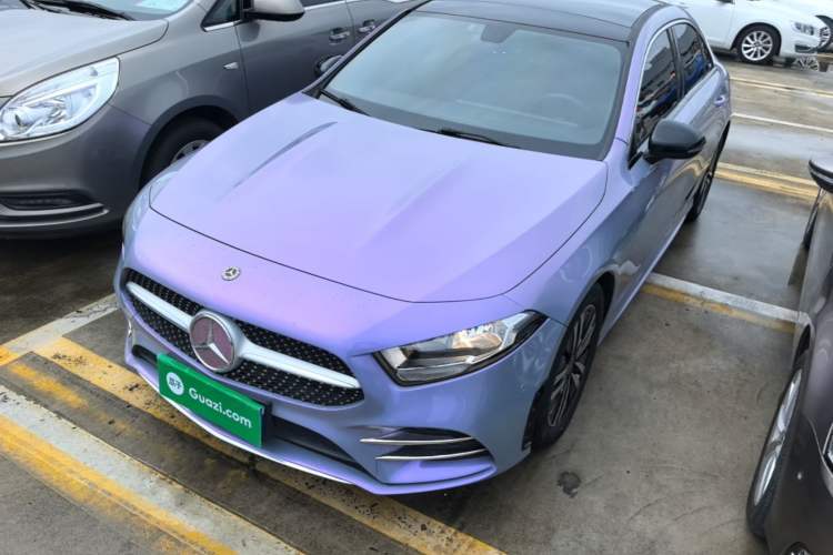 Used Mercedes-Benz A-Class 2019 Restyled A 180 L Sport Sedan Guazi used car, China used car export, Used car for sale, Used Mercedes-Benz cars, Cheapest cars for sale