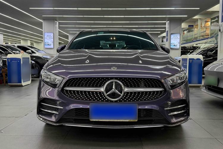 Used Mercedes-Benz A-Class 2019 A 200 L Sport Sedan Exterior 5
