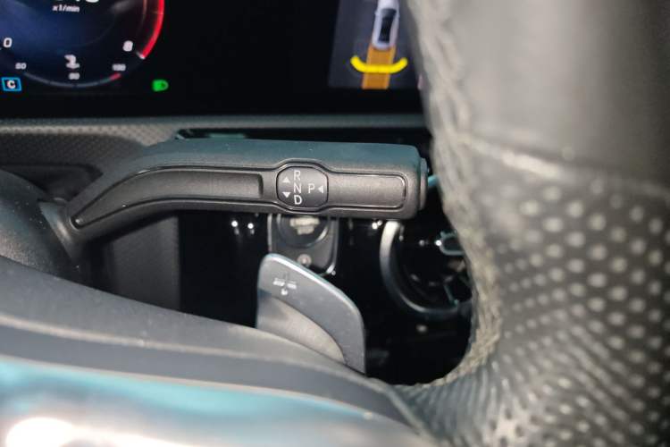 Used Mercedes-Benz A-Class 2019 A 200 L Sport Sedan Gear Lever