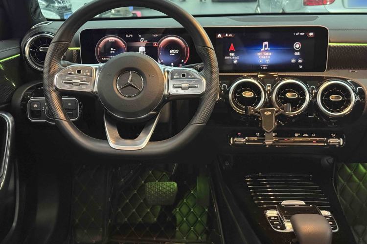 Used Mercedes-Benz A-Class 2019 A 200 L Sport Sedan Interior 5