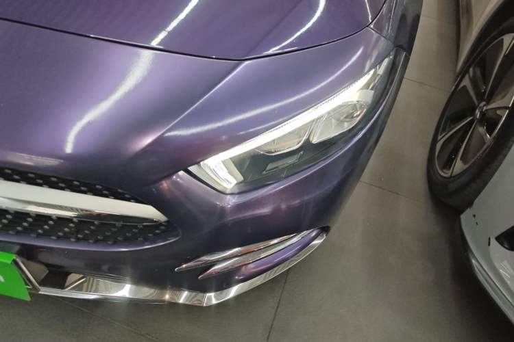 Used Mercedes-Benz A-Class 2019 A 200 L Sport Sedan Left Front Headlight
