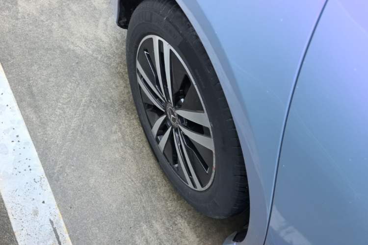 Used Mercedes-Benz A-Class 2019 Restyled A 180 L Sport Sedan Right Rear Wheel Hub