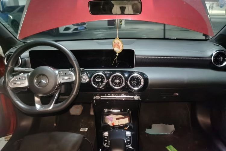 Used Mercedes-Benz A-Class 2019 A 200 L Sport Sedan Center Console
