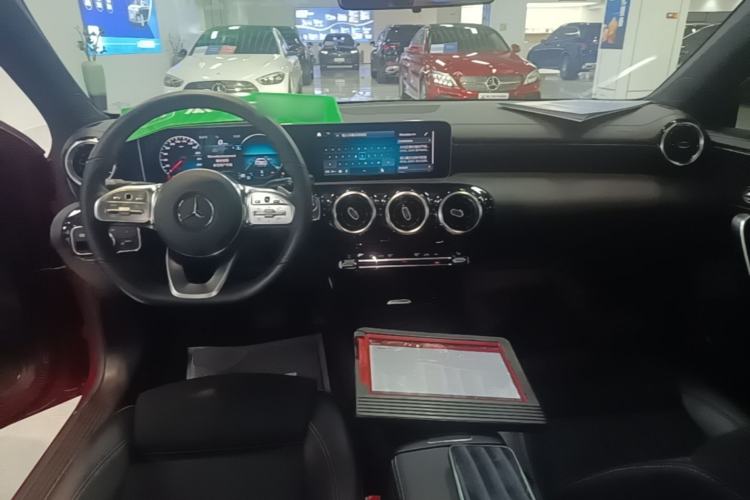 Used Mercedes-Benz A-Class 2019 A 200 L Sport Sedan Center Console