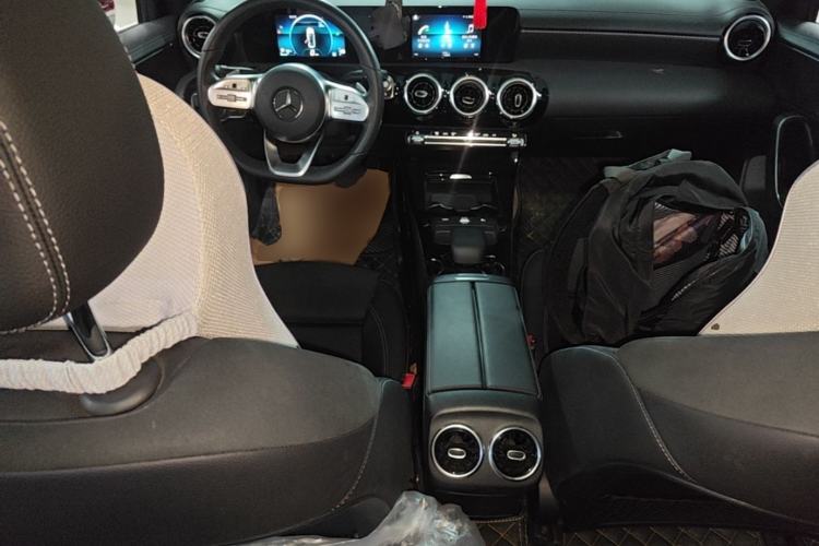 Used Mercedes-Benz A-Class 2019 A 180 L Sport Sedan Center Console