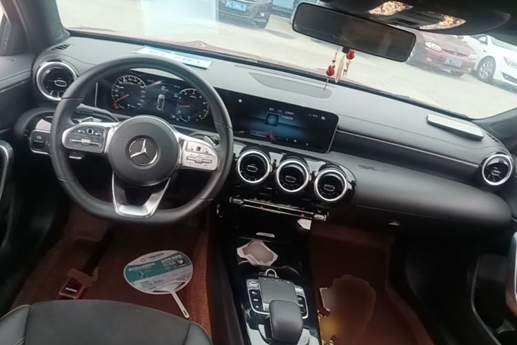 Used Mercedes-Benz A-Class 2019 Revised A 200 L Center Console