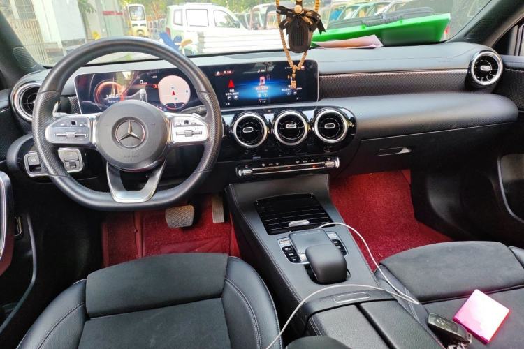 Used Mercedes-Benz A-Class 2019 A 200 L Sport Sedan Center Console