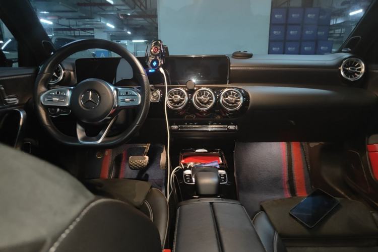 Used Mercedes-Benz A-Class 2019 A 200 L Sport Sedan Center Console