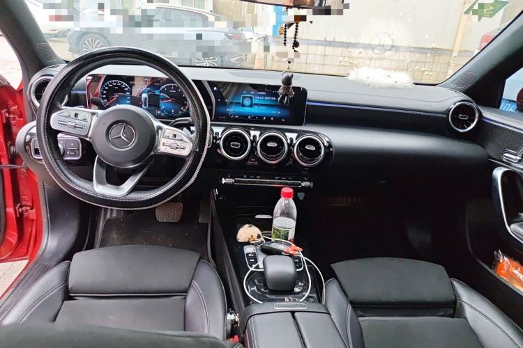 Used Mercedes-Benz A-Class 2019 A 200 L Sport Sedan Center Console