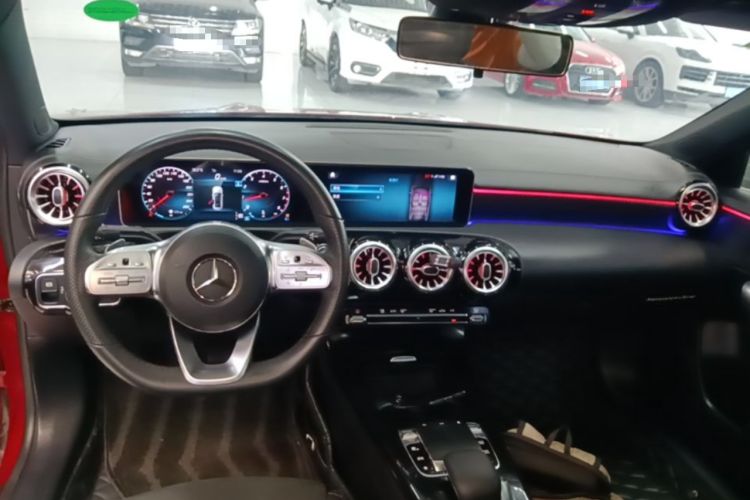 Used Mercedes-Benz A-Class 2019 A 200 L Sport Sedan Center Console