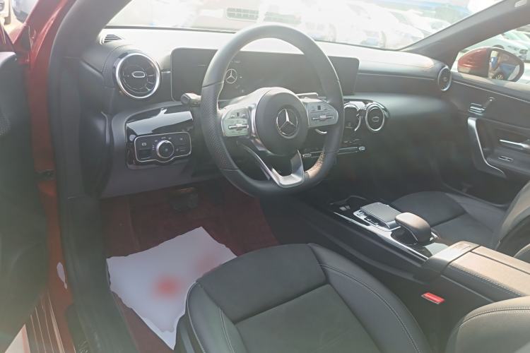 Used Mercedes-Benz A-Class 2019 A 200 L Sport Sedan Center Console