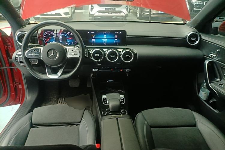 Used Mercedes-Benz A-Class 2019 Restyled A 200 L Sport Sedan Center Console