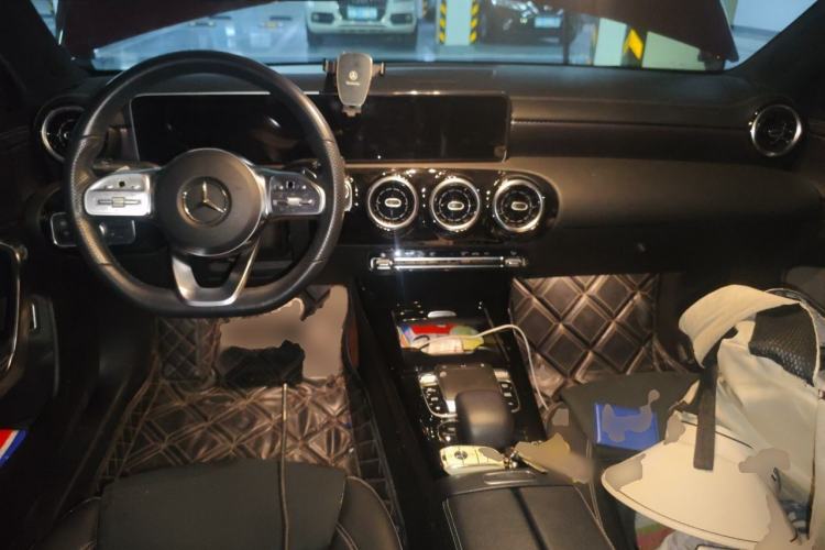 Used Mercedes-Benz A-Class 2019 A 200 L Sport Sedan Center Console
