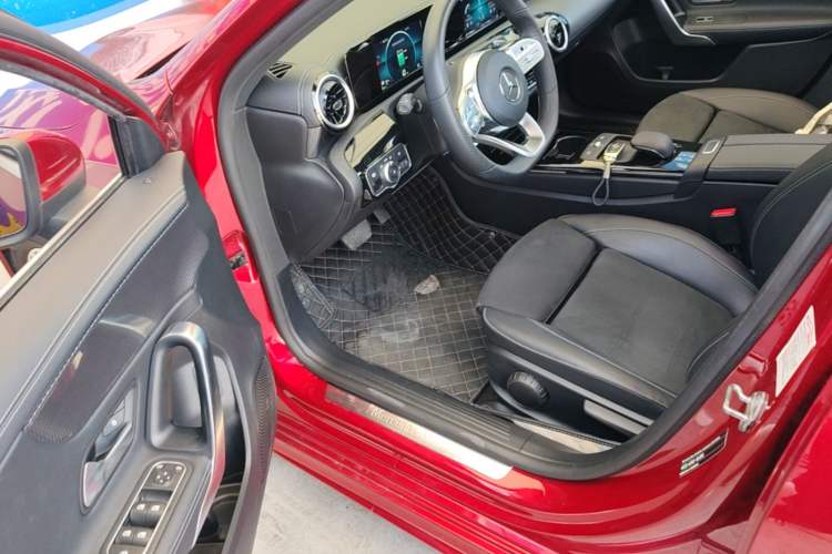 Used Mercedes-Benz A-Class 2019 A 180 L Sport Sedan Driver Seat