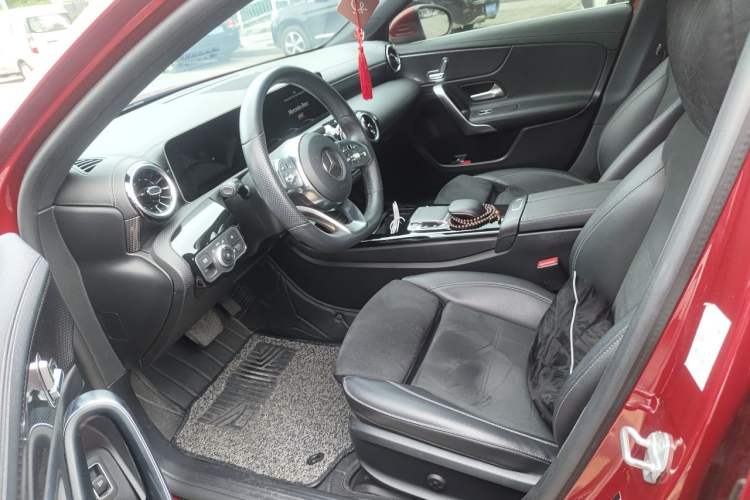 Used Mercedes-Benz A-Class 2019 A 200 L Sport Sedan Driver Seat
